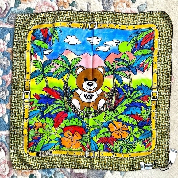 Brand New Moschino 100% Silk Square Teddy Bear Scarf Jungle Tropical Hawaii - Picture 5 of 8